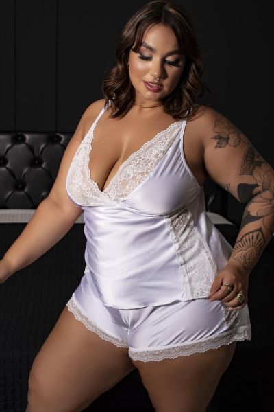 Short Doll Cetim Plus Off Witte